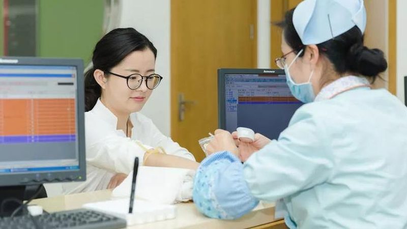PET-CT高端防癌体检：揭秘其价格背后的价值**